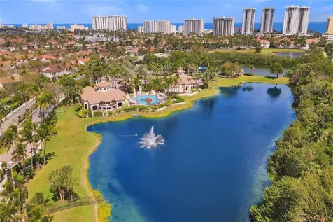 1459 Shoreline Way Hollywood FL 33019