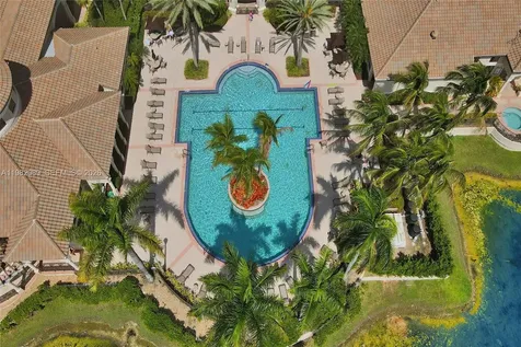 1459 Shoreline Way Hollywood FL 33019