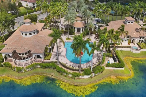 1459 Shoreline Way Hollywood FL 33019