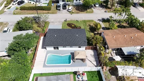1524 NE 31st Court Pompano Beach FL 33064