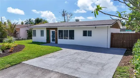 1524 NE 31st Court Pompano Beach FL 33064