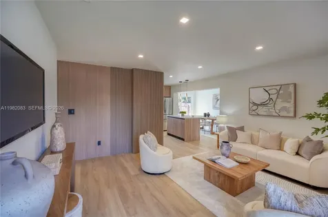 1524 NE 31st Court Pompano Beach FL 33064