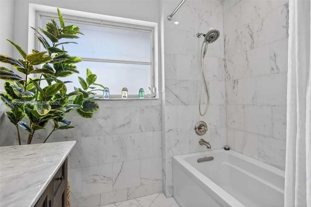 2136 NE 56th Place Fort Lauderdale FL 33308