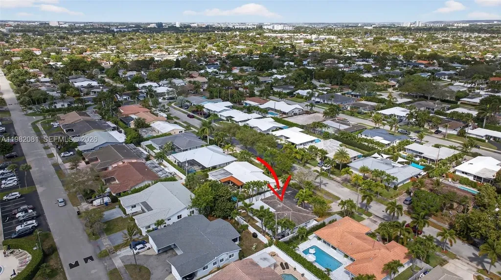 2136 NE 56th Place Fort Lauderdale FL 33308