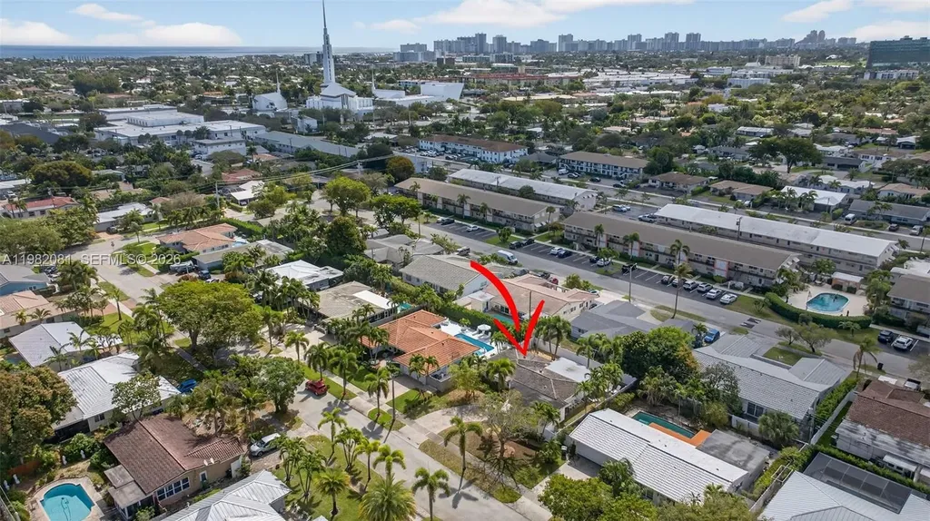 2136 NE 56th Place Fort Lauderdale FL 33308