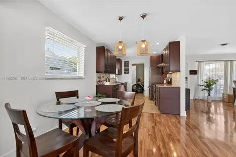 2136 NE 56th Place Fort Lauderdale FL 33308