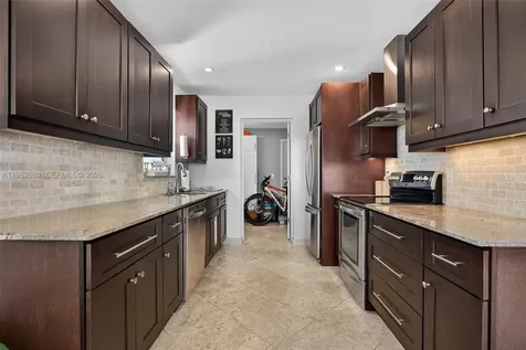 2136 NE 56th Place Fort Lauderdale FL 33308