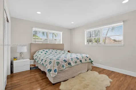 2136 NE 56th Place Fort Lauderdale FL 33308
