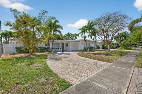 2136 NE 56th Place Fort Lauderdale FL 33308