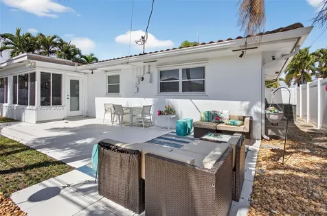2136 NE 56th Place Fort Lauderdale FL 33308