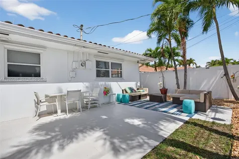 2136 NE 56th Place Fort Lauderdale FL 33308