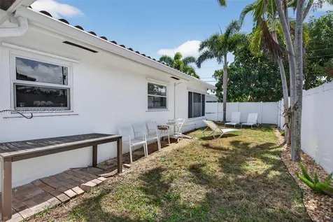 2136 NE 56th Place Fort Lauderdale FL 33308