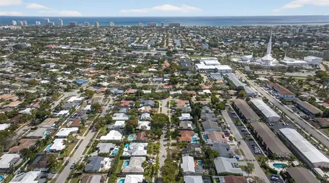 2136 NE 56th Place Fort Lauderdale FL 33308