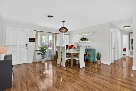 2136 NE 56th Place Fort Lauderdale FL 33308