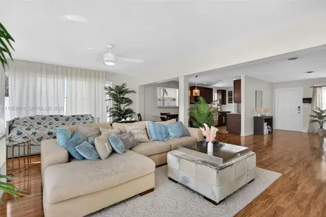 2136 NE 56th Place Fort Lauderdale FL 33308