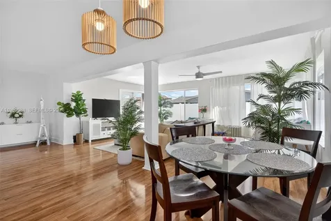 2136 NE 56th Place Fort Lauderdale FL 33308