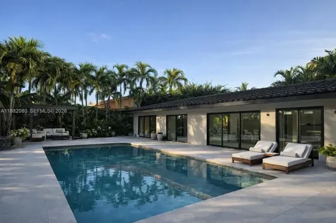 16414 NE 33rd Avenue North Miami Beach FL 33160