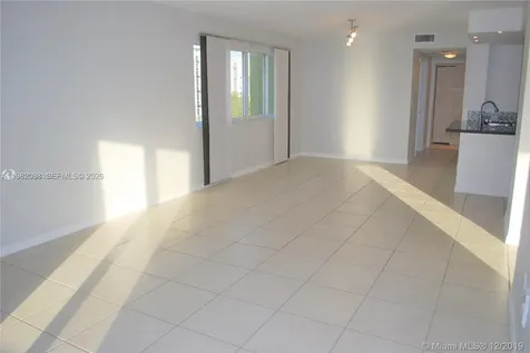 816 NW 11th Street Miami FL 33136
