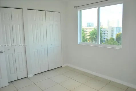 816 NW 11th Street Miami FL 33136
