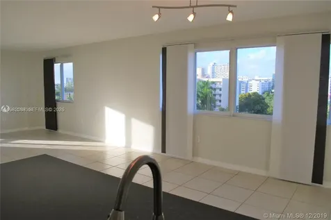 816 NW 11th Street Miami FL 33136