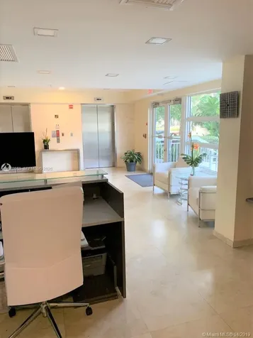816 NW 11th Street Miami FL 33136