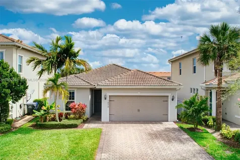 1575 Pongam Terrace Hollywood FL 33021