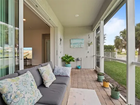 1575 Pongam Terrace Hollywood FL 33021