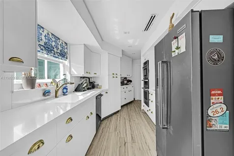 4925 Collins Avenue Miami Beach FL 33140