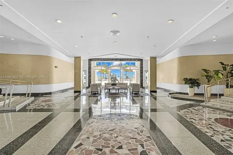 4925 Collins Avenue Miami Beach FL 33140