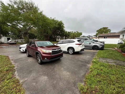 2620 SW 51st Street Dania Beach FL 33312