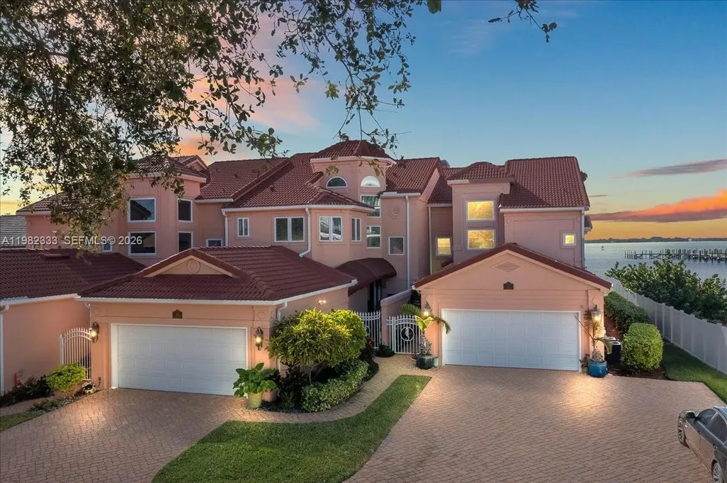 254 Seaview Melbourne Beach FL 32951