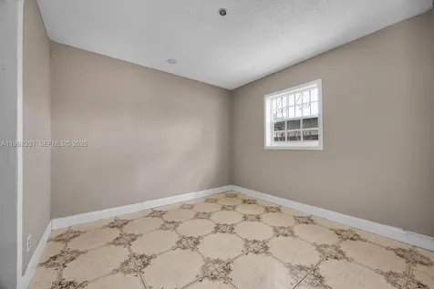 3853 NW 209th Street Miami Gardens FL 33055