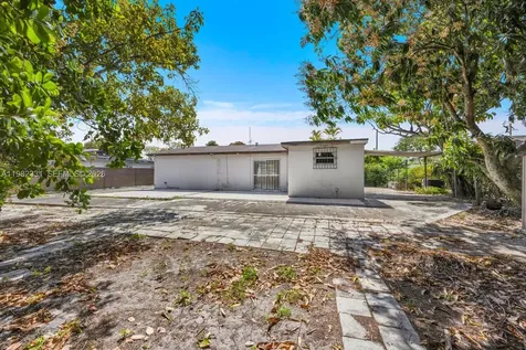 3853 NW 209th Street Miami Gardens FL 33055