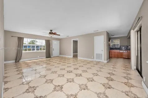 3853 NW 209th Street Miami Gardens FL 33055