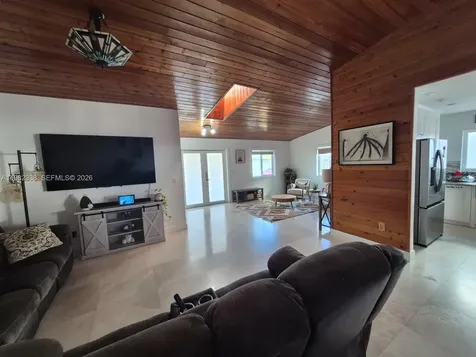 14530 SW 110th Street Miami FL 33186