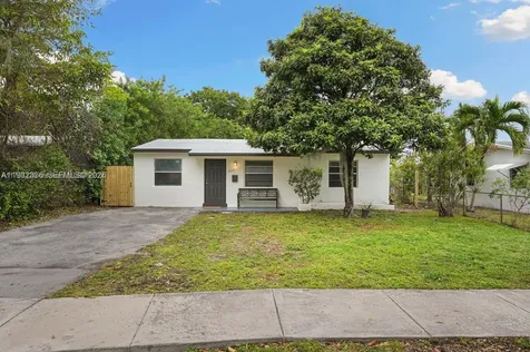 2439 Fletcher Street Hollywood FL 33020