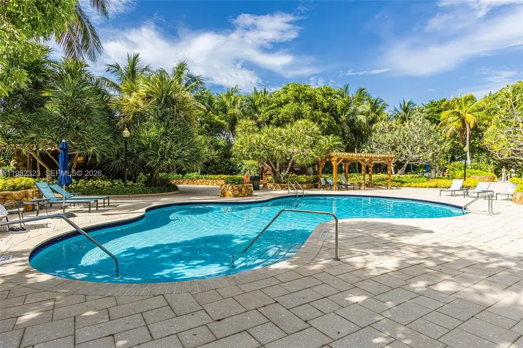 2000 Towerside Terrace Miami FL 33138
