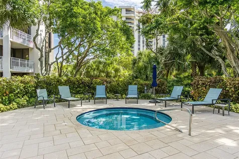 2000 Towerside Terrace Miami FL 33138