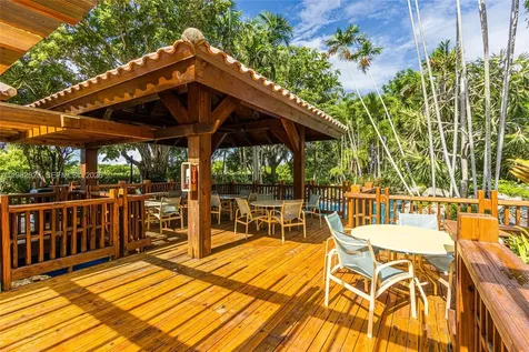 2000 Towerside Terrace Miami FL 33138