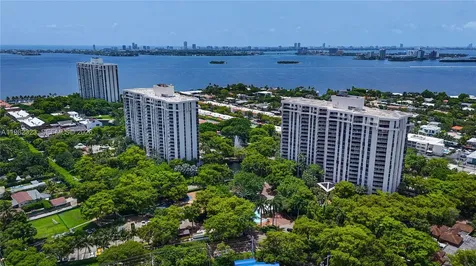 2000 Towerside Terrace Miami FL 33138