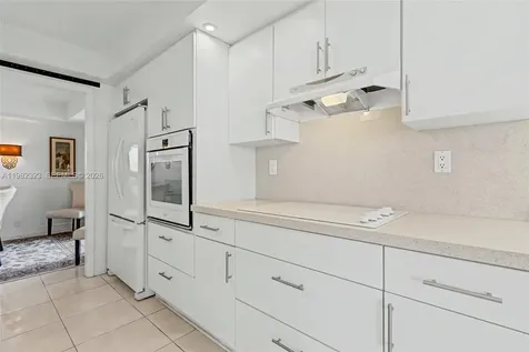 2000 Towerside Terrace Miami FL 33138