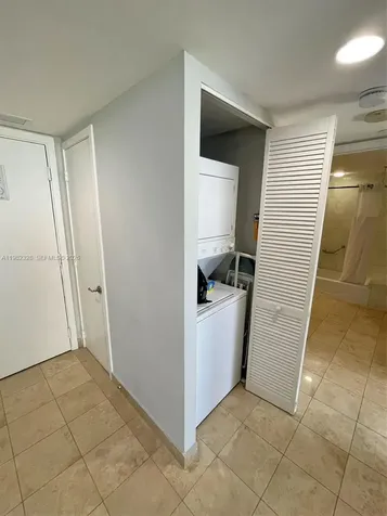 18683 Collins Avenue Sunny Isles Beach FL 33160