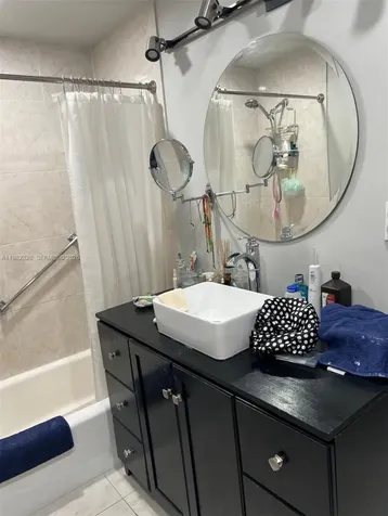 2190 SW 22 Terrace Miami FL 33145