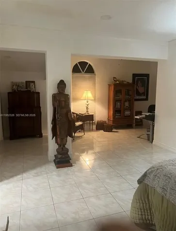 2190 SW 22 Terrace Miami FL 33145