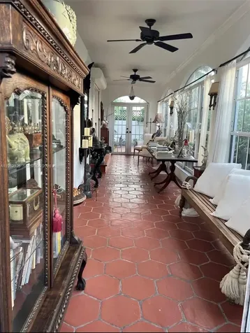 2190 SW 22 Terrace Miami FL 33145