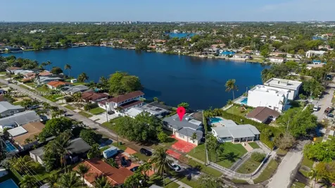 21330 NE 25th Court Miami FL 33180