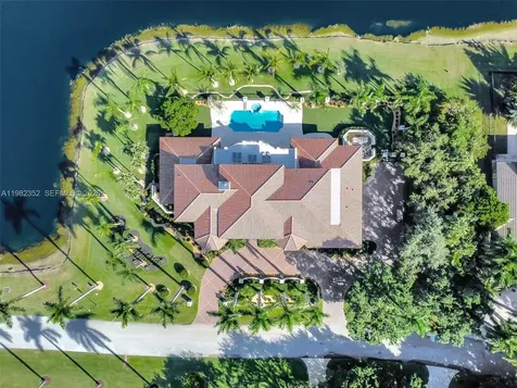 2905 Paddock Road Weston FL 33331