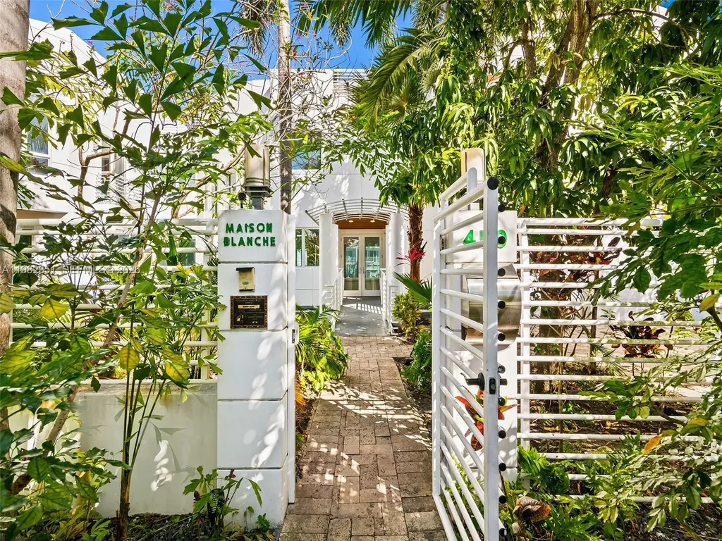 450 Victoria Terrace Fort Lauderdale FL 33301