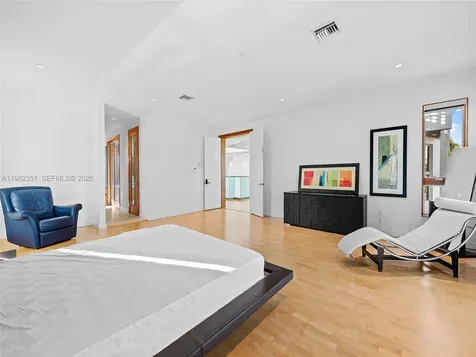 450 Victoria Terrace Fort Lauderdale FL 33301