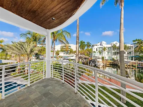 450 Victoria Terrace Fort Lauderdale FL 33301